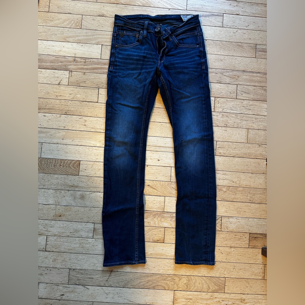 Garcia men’s jeans. Russo straight. Dark denim 26wx33 L